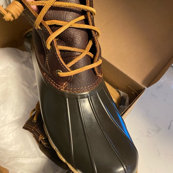 Boots - Picture 2 of 6